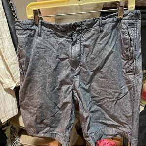 Fossil Men's Gray Flat Front Shorts